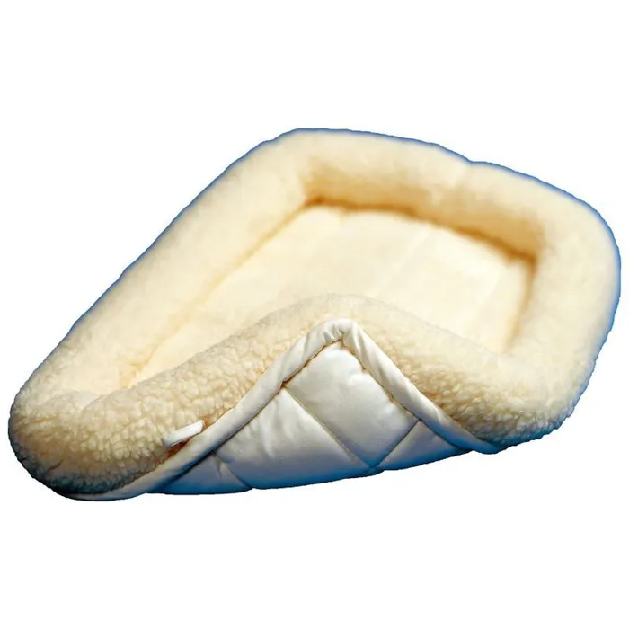 Midwest Quiet Time Pet Bed 22"x13" Sheepskin