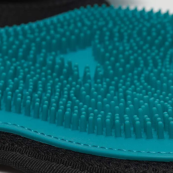 Messy Mutts Silicone Grooming Glove Blue