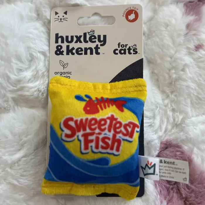 Huxley and Kent Cat Sweetest Fish
